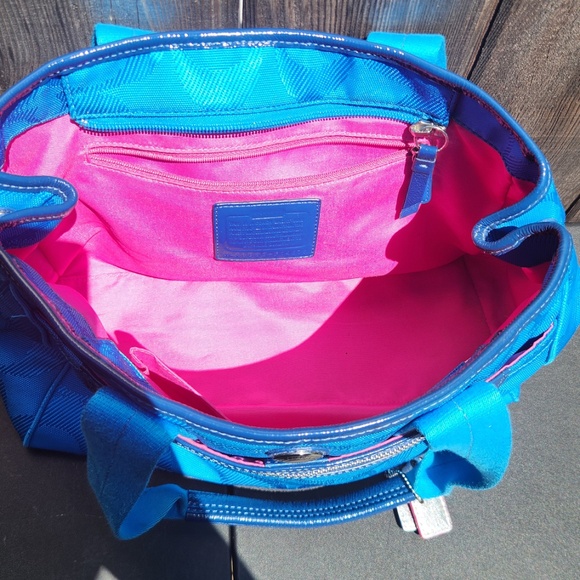 Bright Blue Coach Purse - Picture 9 of 16